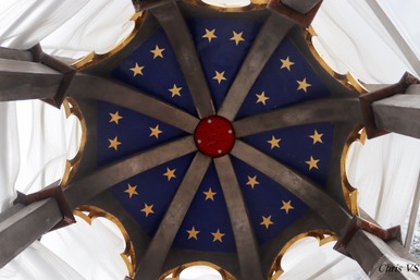 Phase II: Remontée du dais au sommet de la Basilique Notre-Dame de Bon-Secours